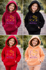 ⁦طقم شتوي بناتي دافئ وناعم بخامة فرو⁩ - الصورة ⁦5⁩