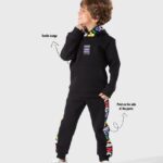 طقم شتوي أولادي قطعتين – هودي مع بنطال بطبعة جانبية ملونة