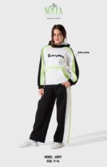 بدلة رياضية شتوية بناتي محير