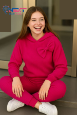 طقم بناتي مضلع قطعتين مع فيونكة أنيقة